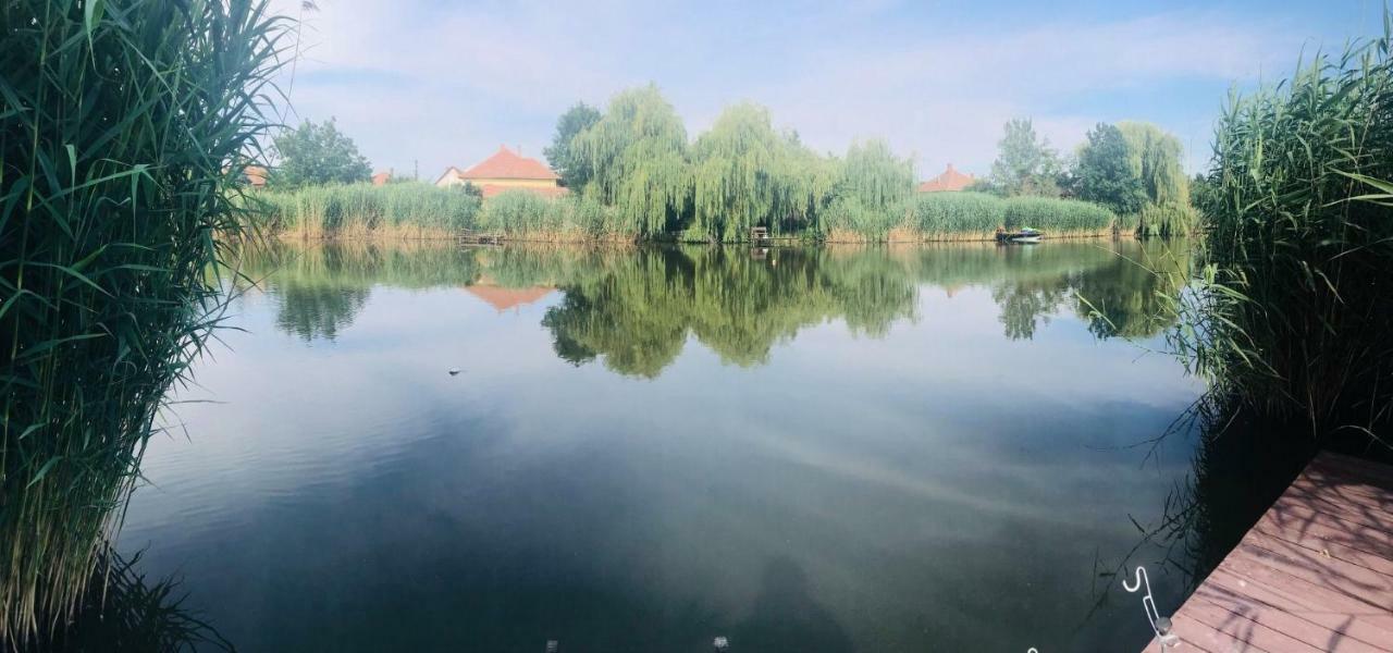 Vadszolo Apartmanhaz 기오멘드로드 외부 사진